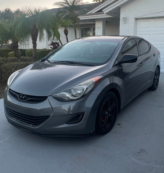 2013 Hyundai Elantra GLS – Gray