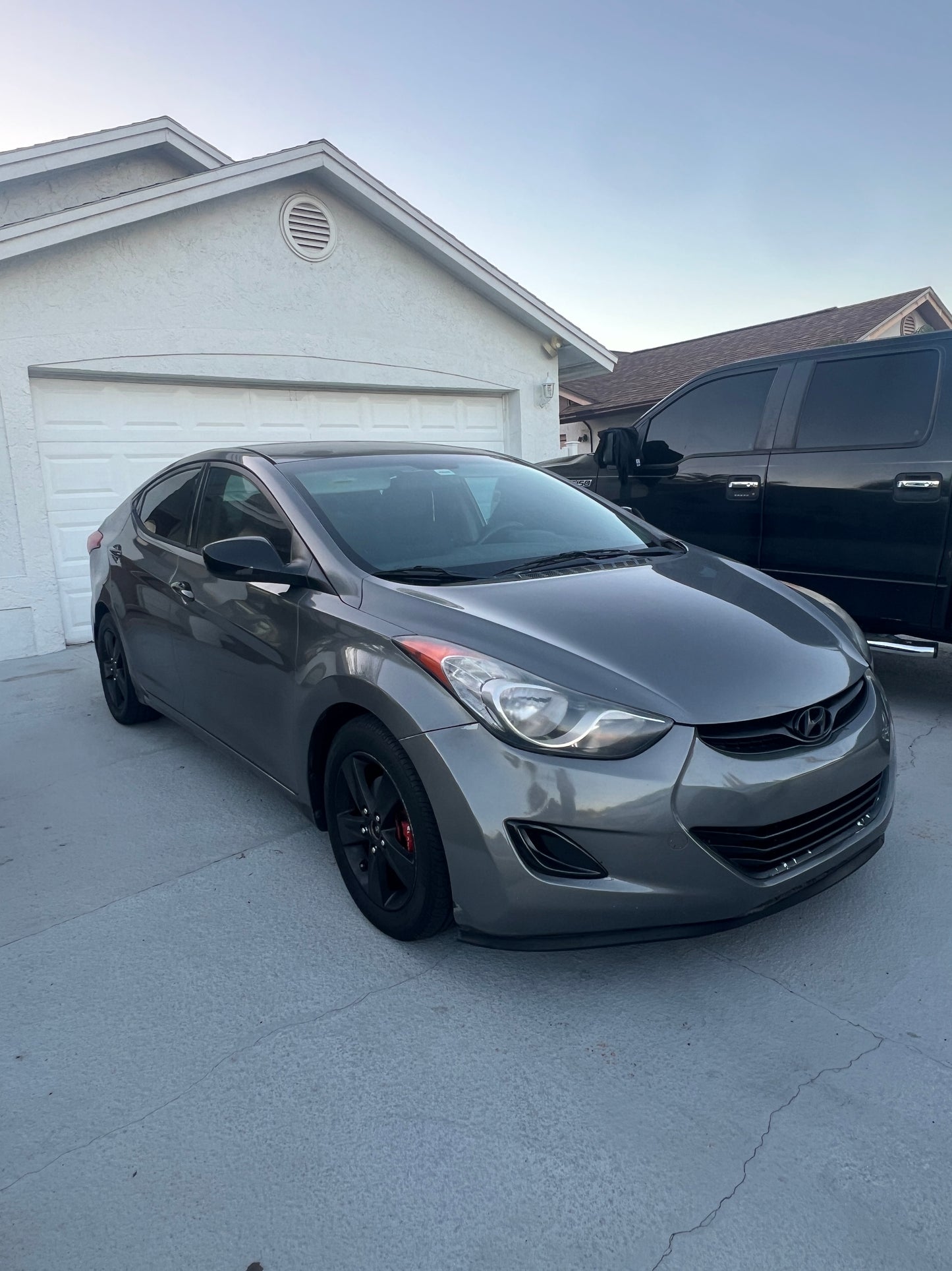 2013 Hyundai Elantra GLS – Gray