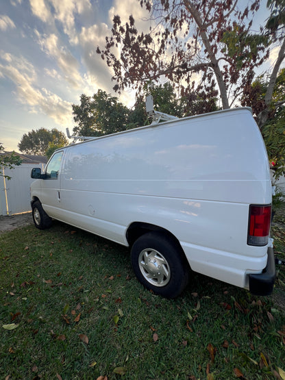 2013 F250 Super Duty Advance Trac RSC - White